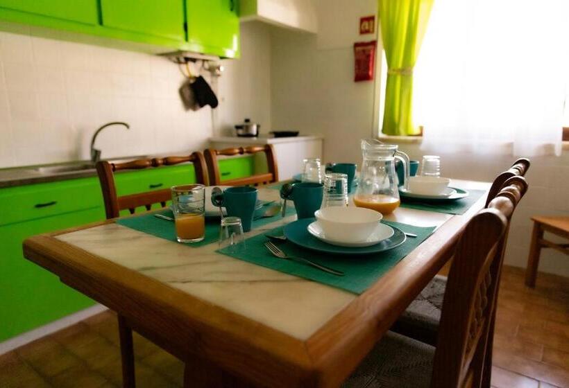 اتاق استاندارد با سرویس بهداشتی مشترک, Apartamento Rosa
