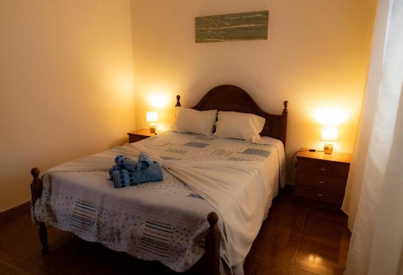 اتاق استاندارد با سرویس بهداشتی مشترک, Apartamento Rosa