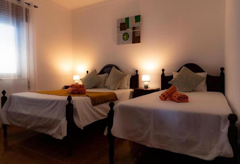 خانه 2 خوابه, Apartamento Rosa