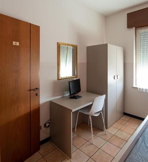 标准间, Albergo La Rovere
