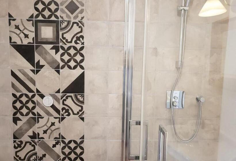 اتاق استاندارد, Lodge Hotel Les Rousses