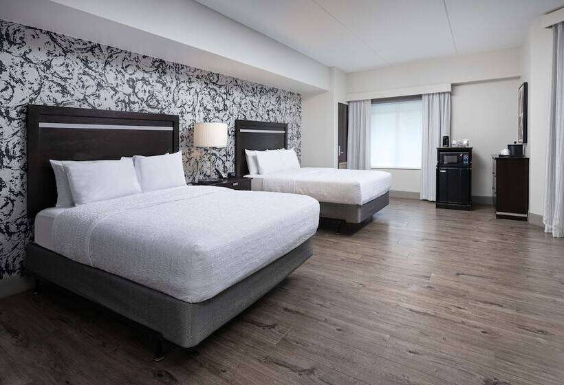 Studio Standard, Hampton Inn & Suites Chattanooga/downtown