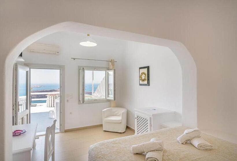 سوئیت جونیور با چشم‌انداز, Avianto Suites