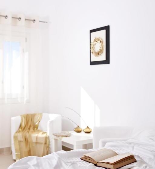 سوئیت جونیور با چشم‌انداز, Avianto Suites