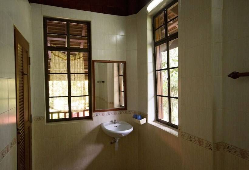 ویلای لوکس 1 خوابه, Ayodhara Village