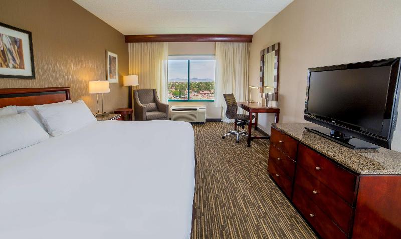 带大床的标准间, Doubletree By Hilton Las Vegas Airport