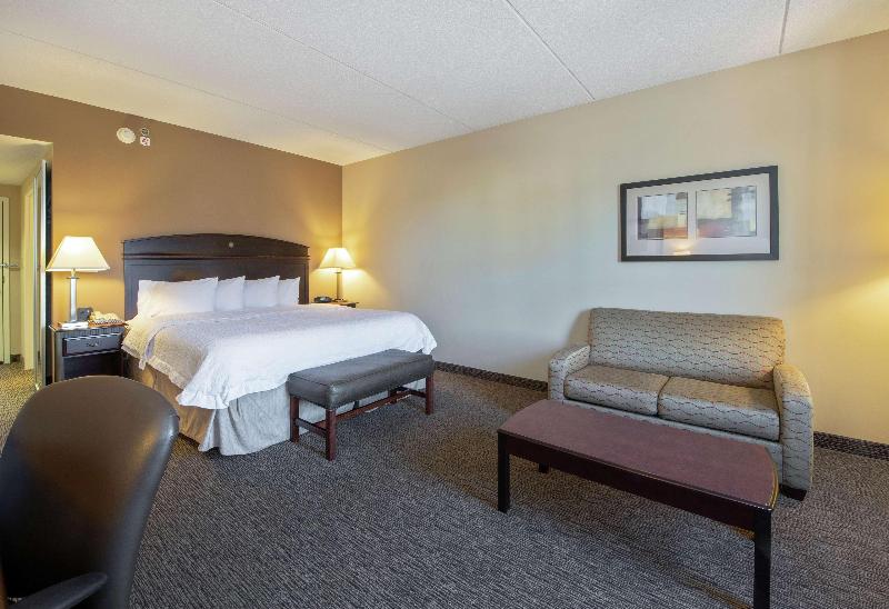 Номер Deluxe Кровать Кинг, Hampton Inn & Suites Burlington, Nc