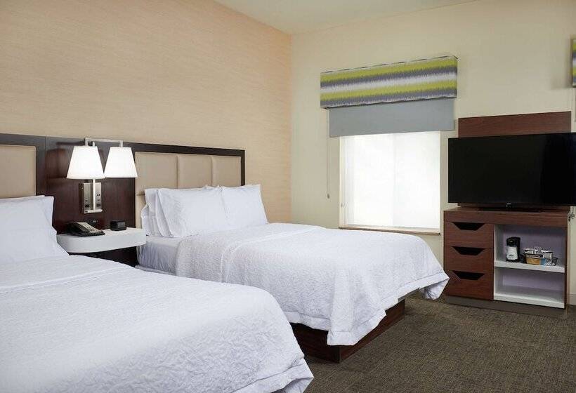Студия Стандарт, Hampton Inn & Suites Phoenix Surprise
