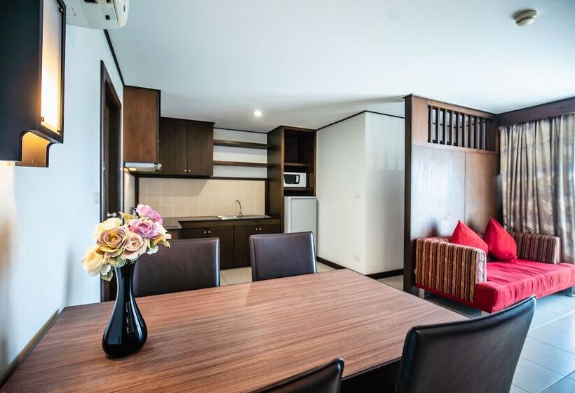 Люкс Вид на Море, Ratana Hotel Chalong