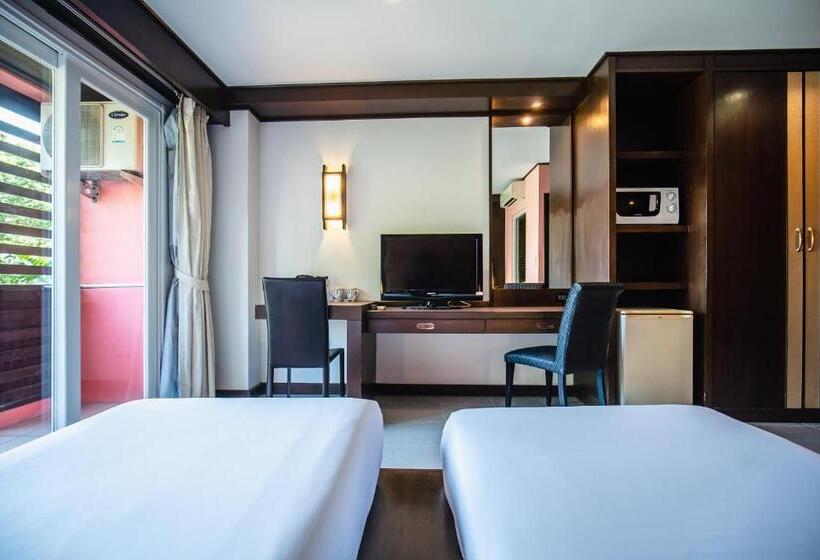 Номер Superior, Ratana Hotel Chalong