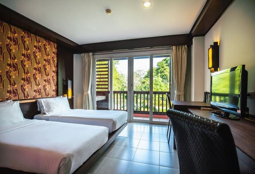Номер Superior, Ratana Hotel Chalong