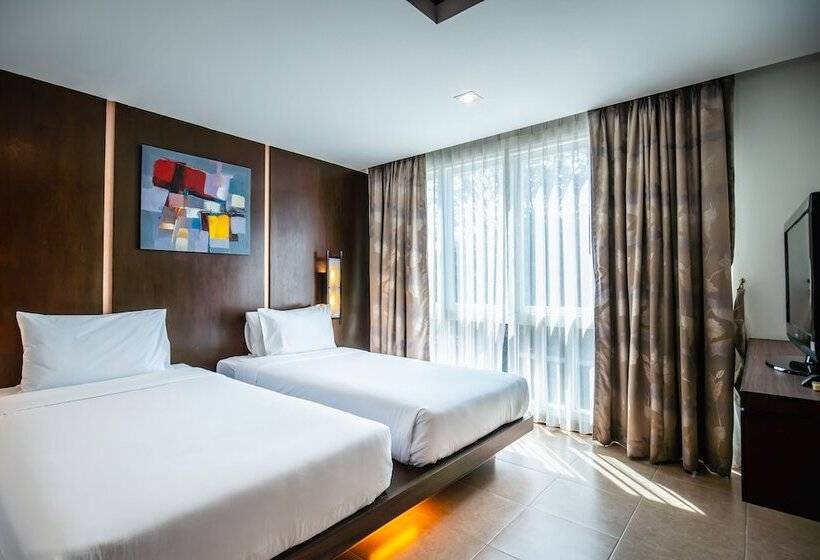 Люкс 2 Спальни, Ratana Hotel Chalong