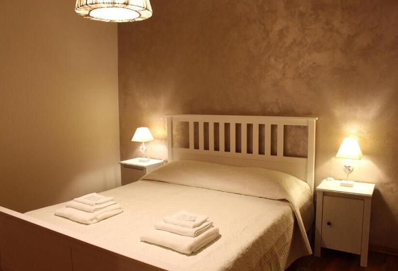 اتاق استاندارد با وان آب گرم, B&b Villa Dei Cigni Reali
