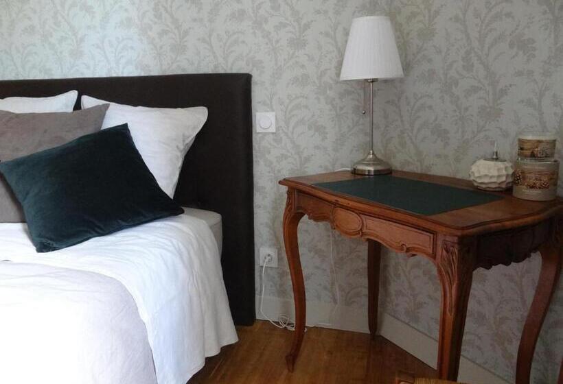 Номер Deluxe, Les Tilleuls   Chambres D Hôtes   La Rochefoucauld