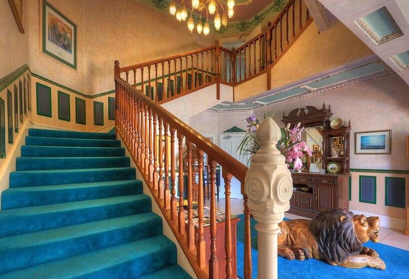 스위트, Hatchers Richmond Manor