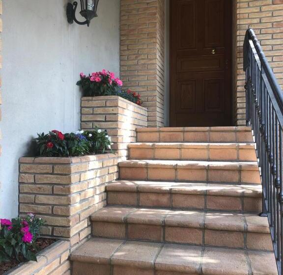 Студия Стандарт, La Casa Di Pilar