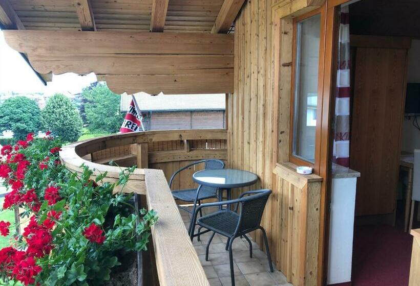 اتاق استاندارد با بالکن, Landhaus Brigitte
