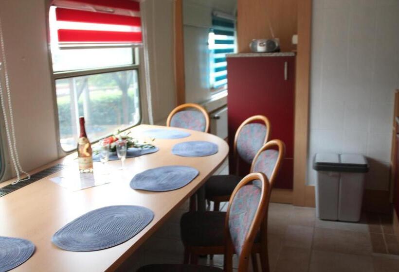 Apartamento 1 Dormitório, Wolkensteiner Zug