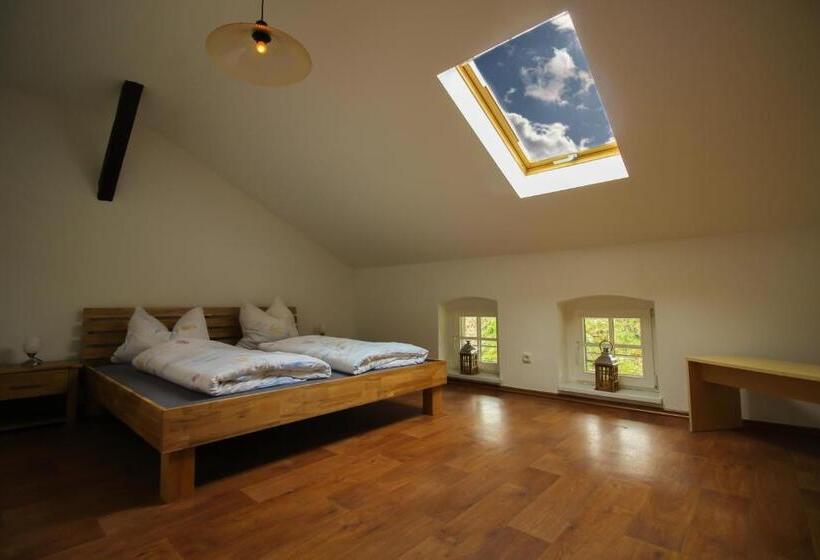 Apartamento 1 Dormitório, Wolkensteiner Zug
