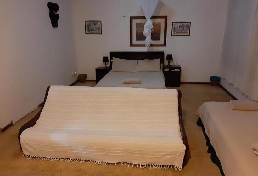 패밀리 룸, Elephant Walk Guesthouse And Back Packers