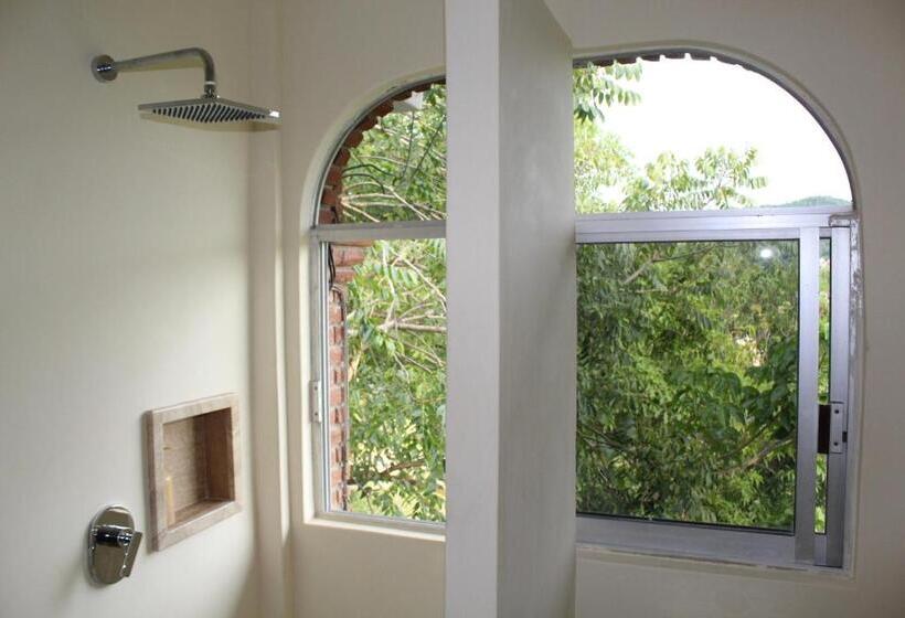 חדר סטנדרט נוף לים עם מרפסת, Villas Ema
