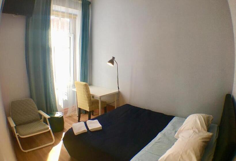 اتاق استاندارد, Stay In Aveiro