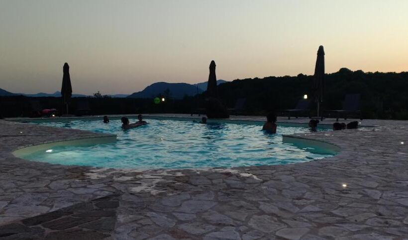 اتاق استاندارد, Agriturismo Muristene