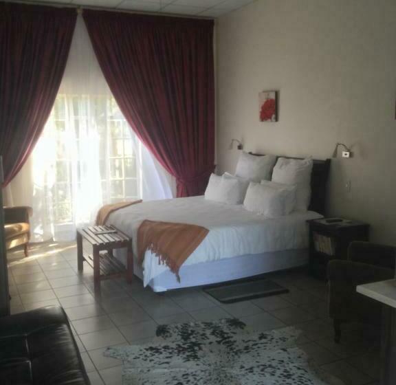 غرفة قياسية ثلاثية, Welcome Guest House