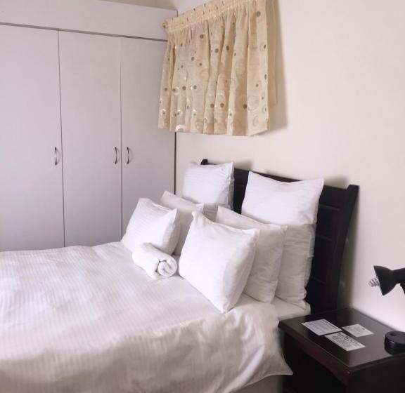 패밀리 룸, Welcome Guest House