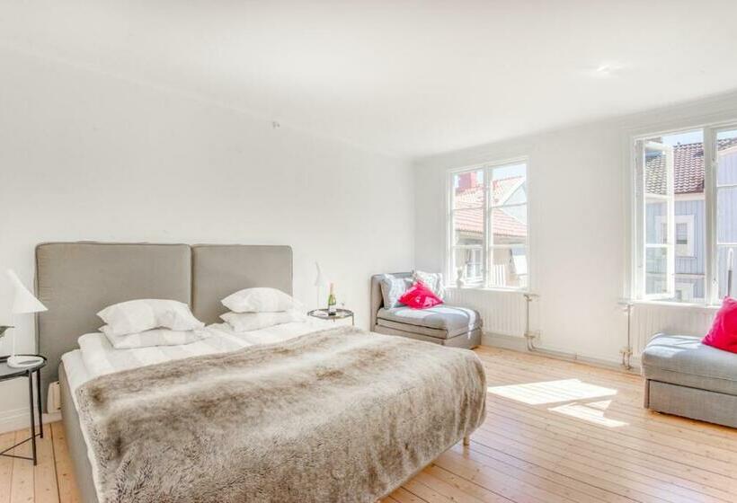 1 Sovrums Lägenhet Trädgårdutsikt, City Apartments In Jonkoping