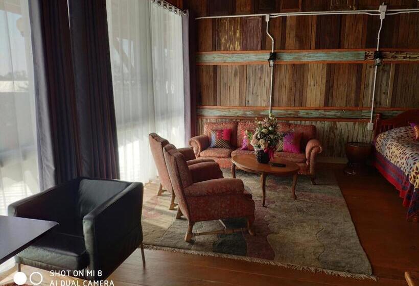 デラックスルーム, Homestay568 Branch 2