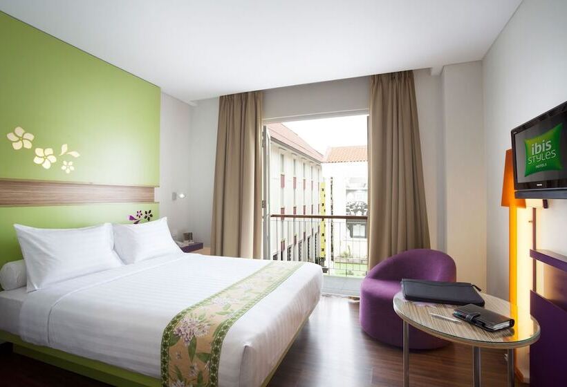 バルコニー付きスーペリアルーム, Ibis Styles Bali Denpasar