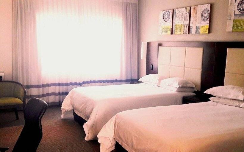 Семейный Номер, Premier Splendid Inn Pinetown