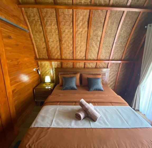 스탠다드 룸 킹사이즈 침대, Batur Bamboo Cabin By Ecommerceloka