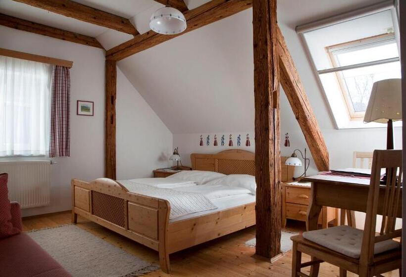 Номер Стандарт, Weingut Tauss