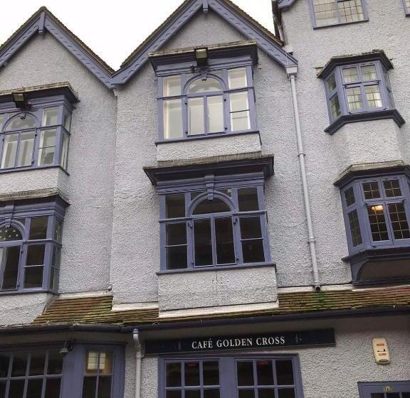 Номер Стандарт Совместная Ванная, Golden Cross Guesthouse