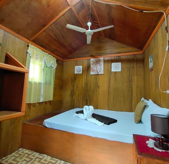 ویلای استاندارد با چشم‌انداز باغ, Adrianas Place Backpackers Panglao