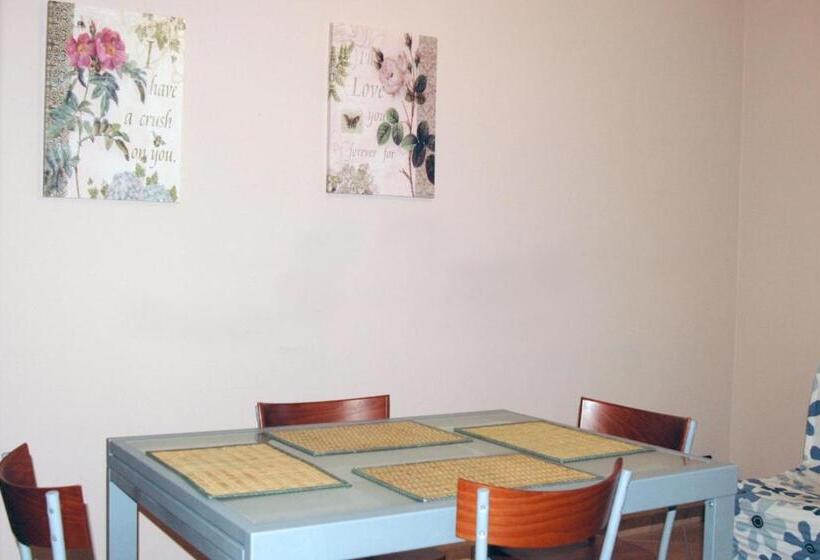 Апартаменты 2 Спальни, Vittoria Resort Residence B&b