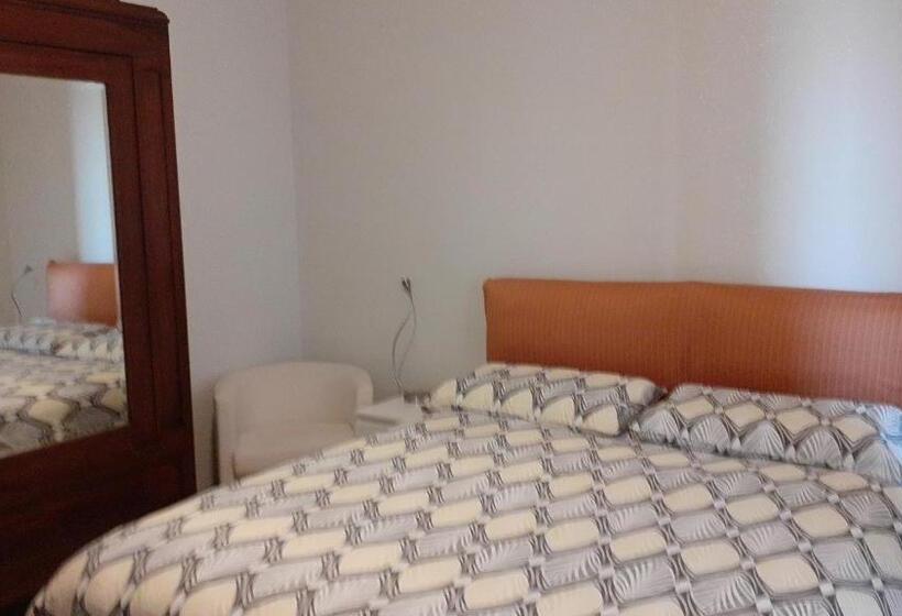 اتاق لوکس, Chez Glè B&b