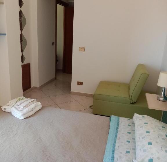 اتاق استاندارد, La Casetta