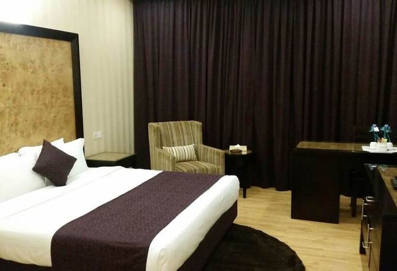 Люкс Superior, Al Hyatt Jeddah Continental