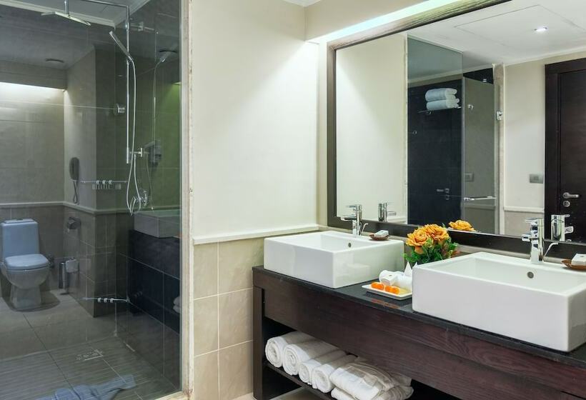 اتاق لوکس با چشم‌انداز دریا, Cleopatra Luxury Resort Sharm El Sheikh