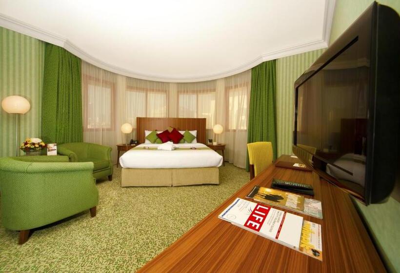Полулюкс, City Seasons Al Hamra