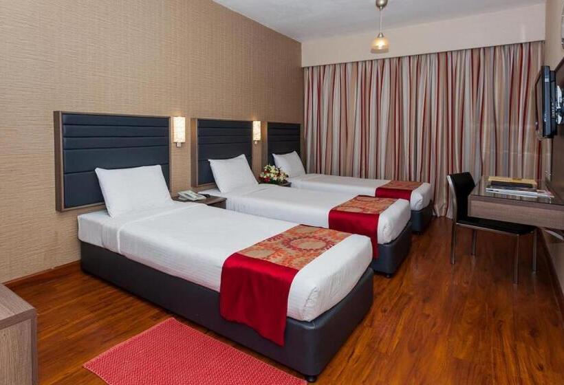 Номер Стандарт Трехместный, Oasis Deira