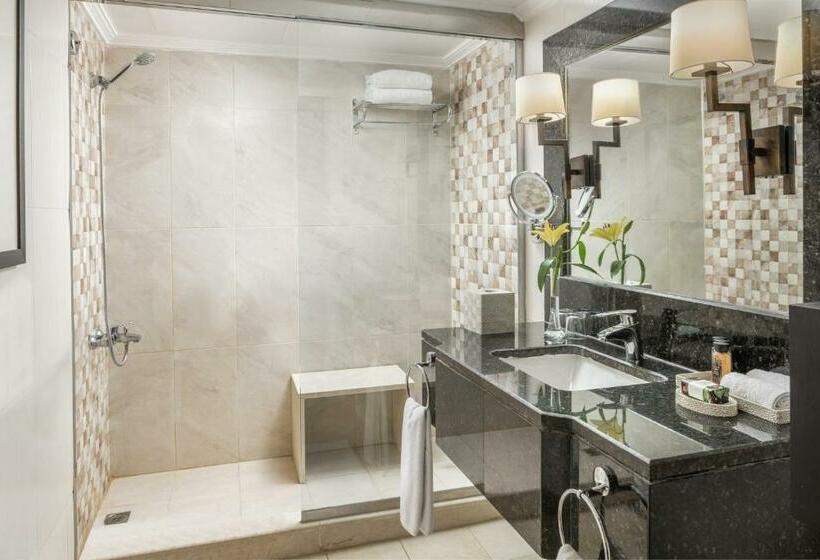 Номер Superior Кровать Кинг, Sofitel Shahd Al Madinah