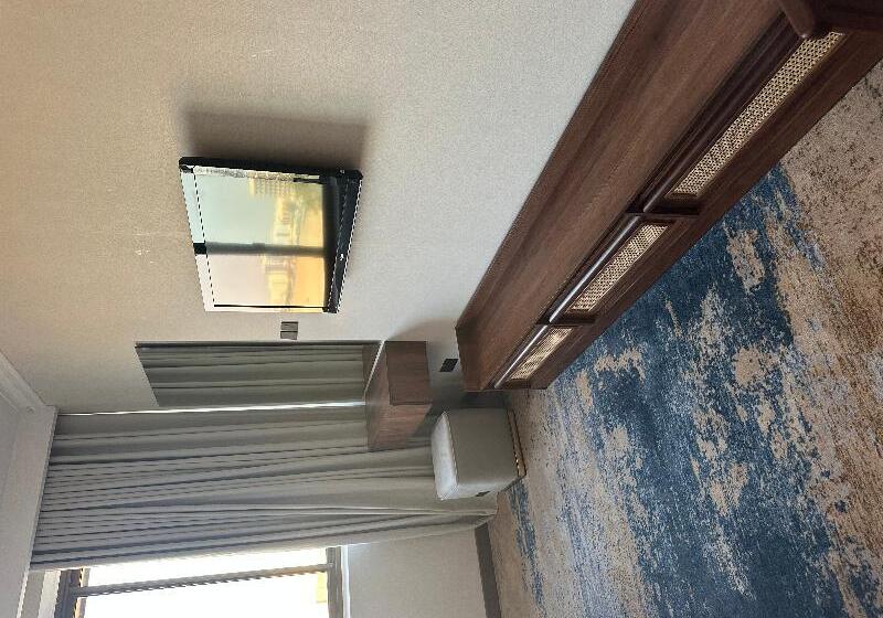 Люкс Superior, Al Hyatt Jeddah Continental