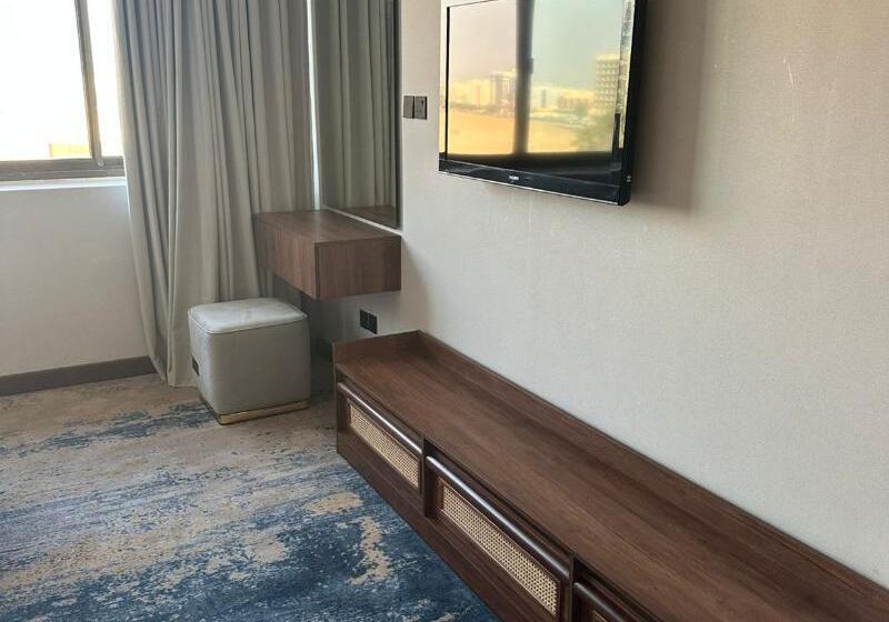 Номер Deluxe, Al Hyatt Jeddah Continental