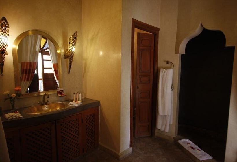 سوییت جونیور, Riad Lena & Spa