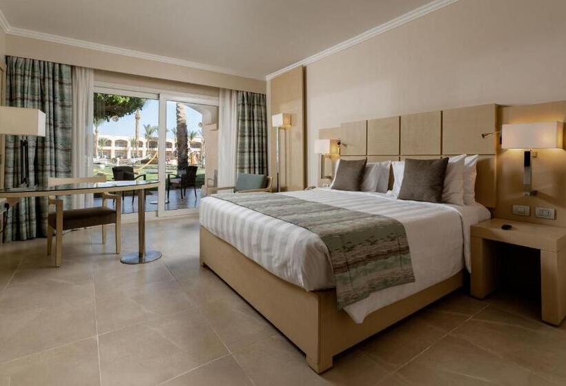 اتاق سوپریور با چشم‌انداز باغ, Cleopatra Luxury Resort Sharm El Sheikh
