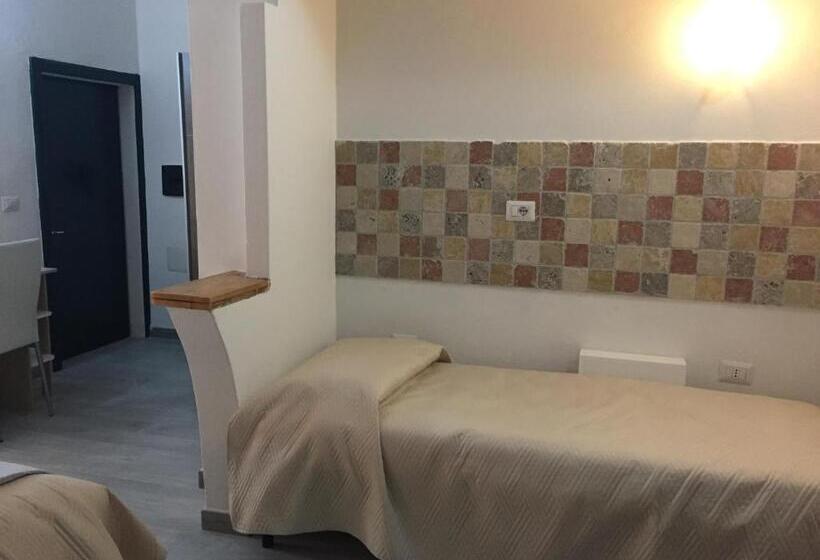 اتاق راحتی سه تخته, Affittacamere Gallurà